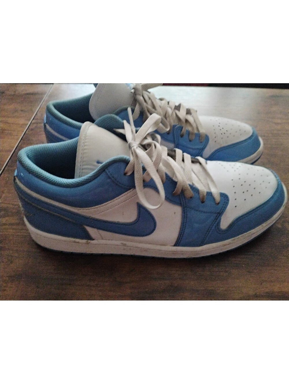 Nike Air Jordan 1 Low University Blue UNC Patent Leather Sneakers Men's Size 11